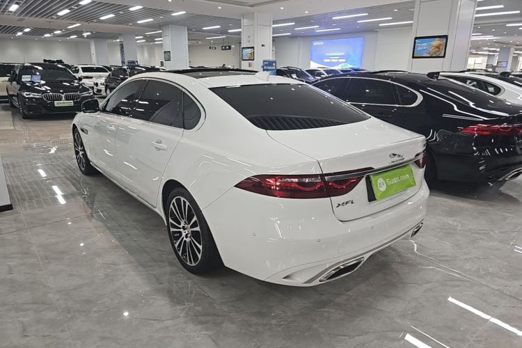 Used Jaguar XFL 2024 2.0T P250 Two-Wheel Drive Prestige Luxury Edition Rear Left 45 Deg