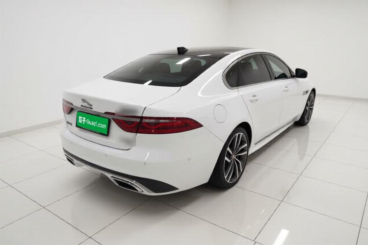Used Jaguar XFL 2024 2.0T P300 Four-Wheel Drive Flagship Sport Gold Edition Rear Right 45 Deg