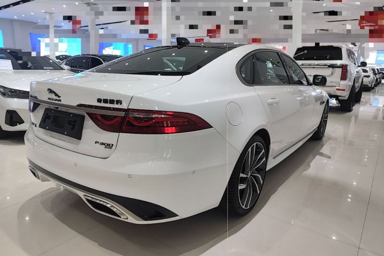 Used Jaguar XFL 2024 2.0T P300 Four-Wheel Drive Flagship Sport Gold Edition Rear Right 45 Deg