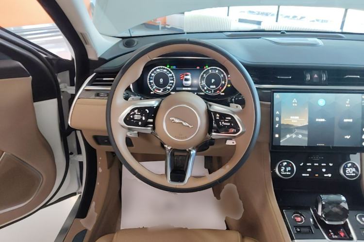 Used Jaguar XFL 2024 2.0T P250 Two-Wheel Drive Prestige Luxury Edition Steering Wheel