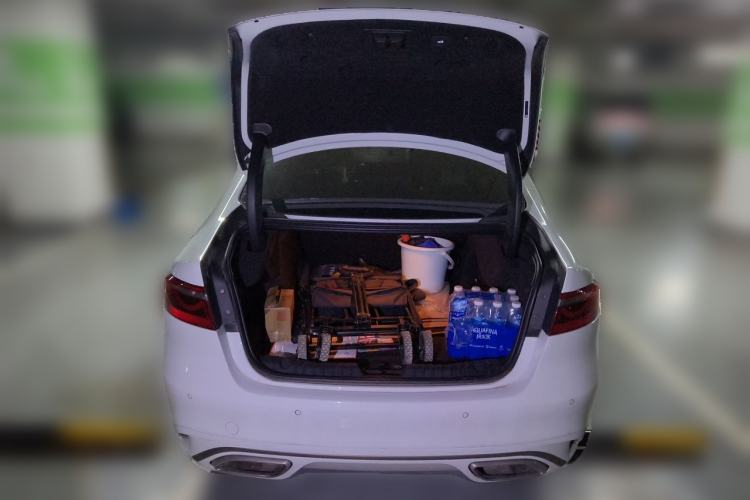 Used Jaguar XFL 2024 2.0T P250 Two-Wheel Drive Prestige Luxury Edition Trunk