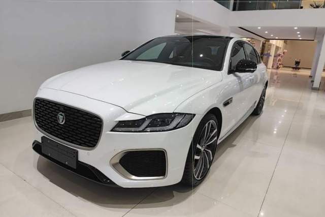 Used Jaguar XFL 2024 2.0T P300 Four-Wheel Drive Flagship Sport Gold Edition