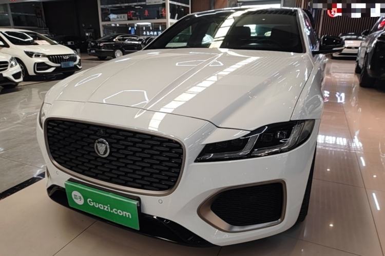 Used Jaguar XFL 2024 2.0T P300 Four-Wheel Drive Flagship Sport Gold Edition Guazi used car, China used car export, Used car for sale, Used  cars, Cheapest cars for sale