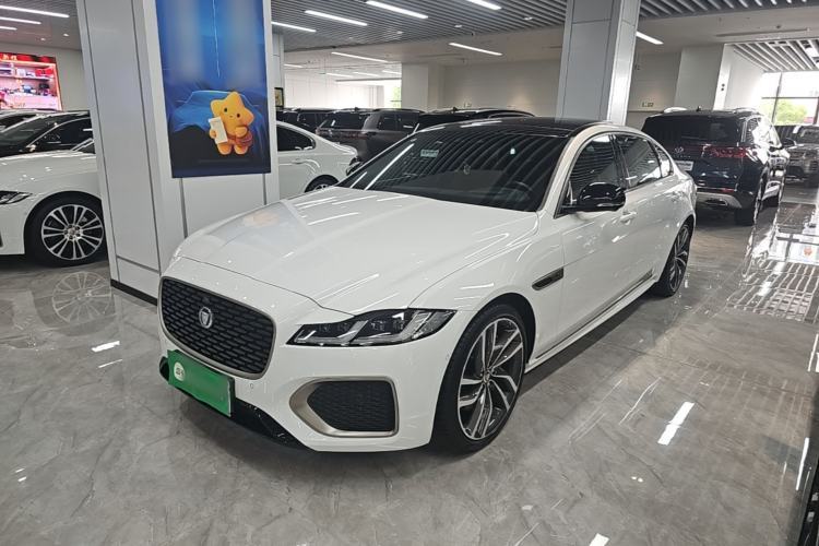 Used Jaguar XFL 2024 2.0T P300 Four-Wheel Drive Flagship Sport Gold Edition Guazi used car, China used car export, Used car for sale, Used cars, Cheapest cars for sale