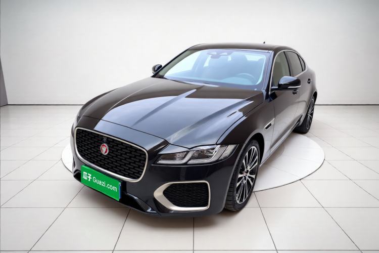 Ojetý Jaguar XFL 2025 Model—2.0T P250, Two-Wheel Drive, Premium Luxury Edition Guazi used car, China used car export, Used car for sale, Used cars, Cheapest cars for sale