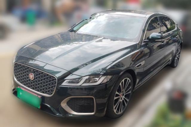 Used Jaguar XFL 2025 Model—2.0T P250, Two-Wheel Drive, Premium Luxury Edition