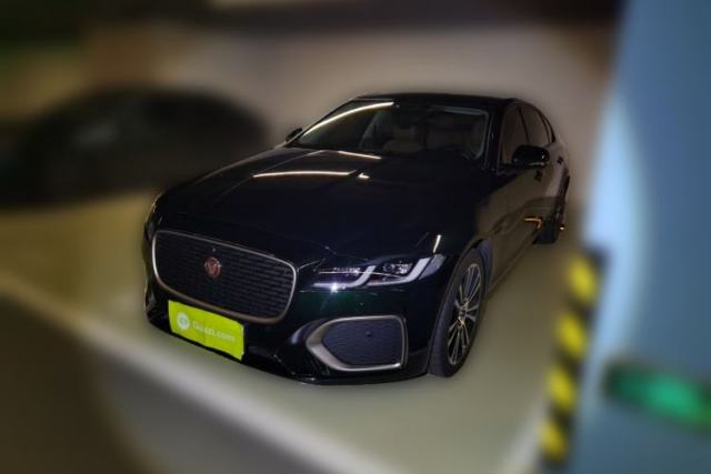Używany Jaguar XFL 2025 Model—2.0T P250, Two-Wheel Drive, Premium Luxury Edition