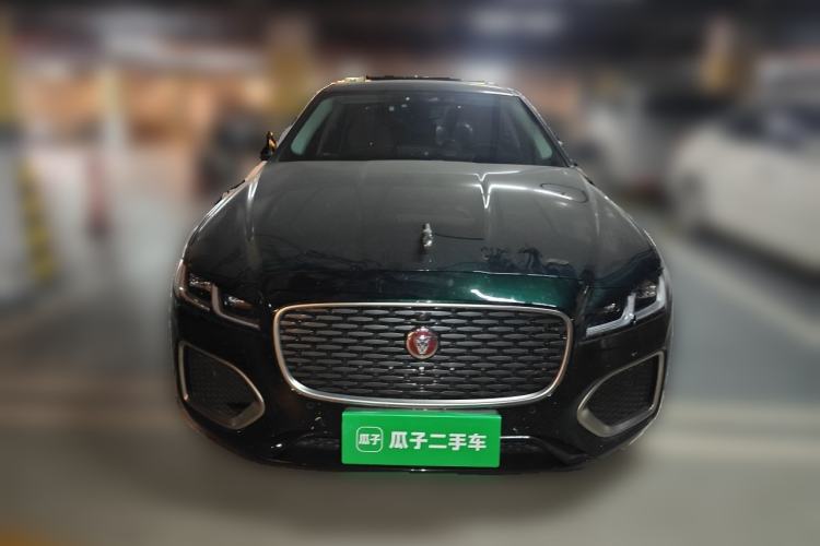 Used Jaguar XFL 2025 Model—2.0T P250, Two-Wheel Drive, Premium Luxury Edition Front