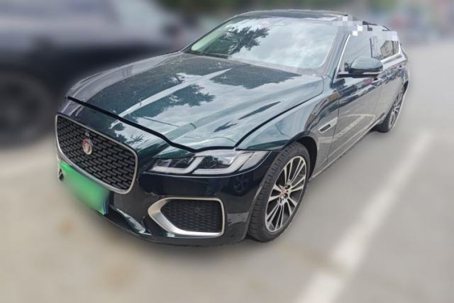 Used Jaguar XFL 2025 Model—2.0T P250, Two-Wheel Drive, Premium Luxury Edition