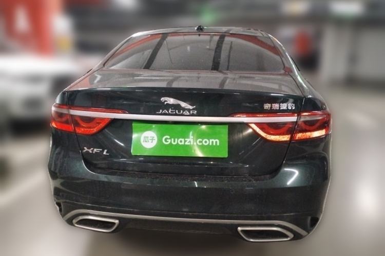 Used Jaguar XFL 2025 Model—2.0T P250, Two-Wheel Drive, Premium Luxury Edition Rear