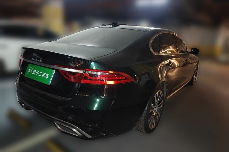 Used Jaguar XFL 2025 Model—2.0T P250, Two-Wheel Drive, Premium Luxury Edition Rear Right 45 Deg