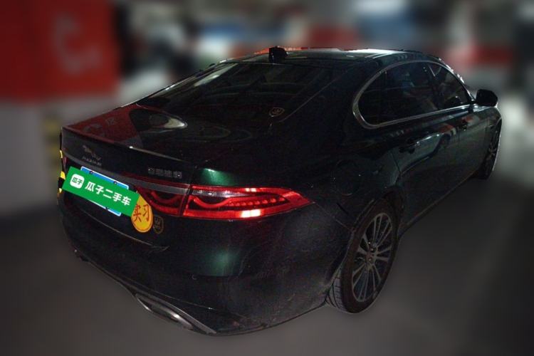 Used Jaguar XFL 2025 Model—2.0T P250, Two-Wheel Drive, Premium Luxury Edition Rear Right 45 Deg