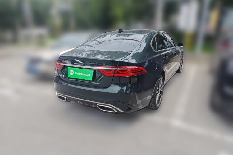 Used Jaguar XFL 2025 Model—2.0T P250, Two-Wheel Drive, Premium Luxury Edition Rear Right 45 Deg
