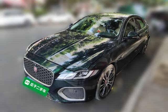 Used Jaguar XFL 2025 Model—2.0T P250, Two-Wheel Drive, Premium Luxury Edition