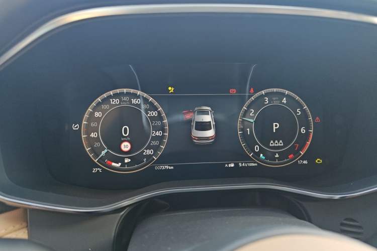 Used Jaguar XFL 2025 Model—2.0T P250, Two-Wheel Drive, Premium Luxury Edition Instrument Cluster