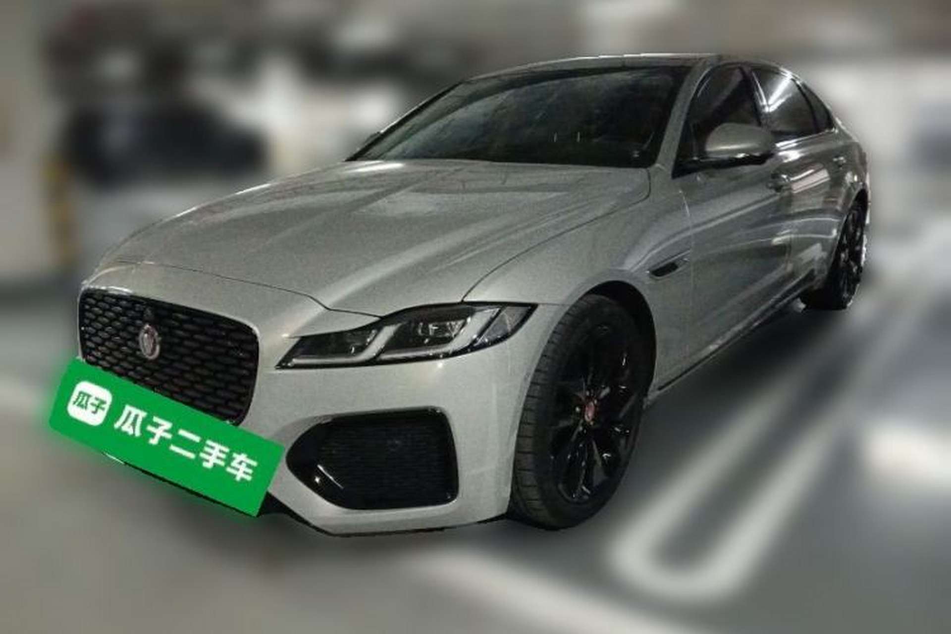 Used Jaguar XFL 2025 Model—2.0T P250, Two-Wheel Drive, Premium Luxury Edition Front Left 45 Deg