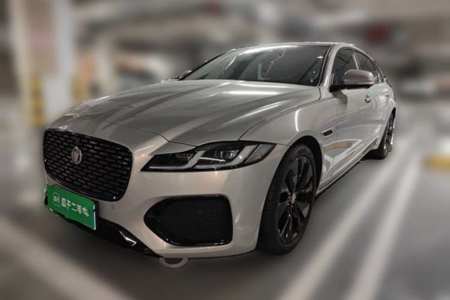 Used Jaguar XFL 2025 Model—2.0T P250, Two-Wheel Drive, Premium Luxury Edition