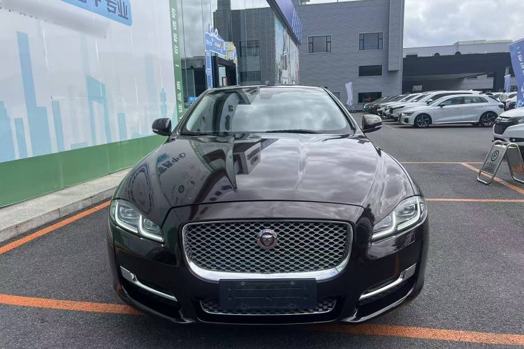 Used Jaguar XJ 2016 XJL 3.0 SC Two-Wheel-Drive Elegant Business Edition Exterior 1