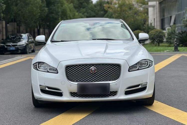 Used Jaguar XJ 2016 XJL 2.0T Two-Wheel-Drive Elegant Business Edition Exterior 1