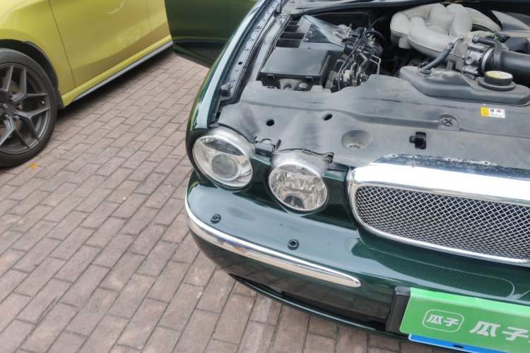 Used Jaguar XJ 2007 XJ6L 3.0 Royal Extended-Length Model Right Front Headlight