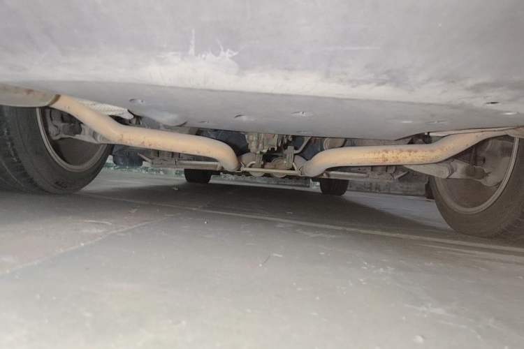 Used Jaguar XJ 2011 XJL 3.0 Panoramic Business Edition Chassis Rear