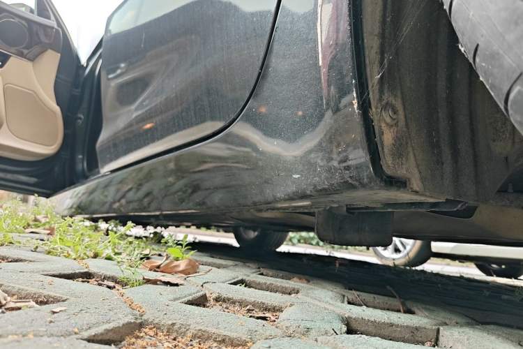 Used Jaguar XJ 2011 XJL 3.0 Panoramic Business Edition Chassis Rear Left