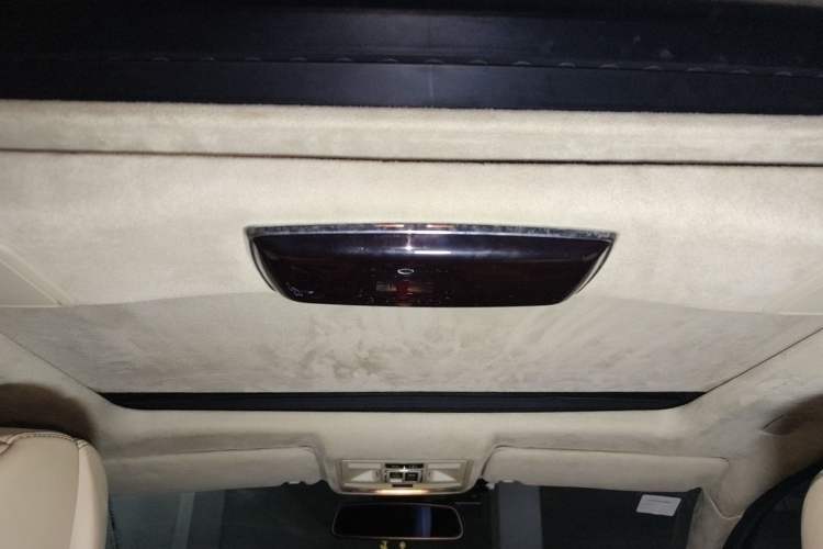 Used Jaguar XJ 2011 XJL 3.0 Panoramic Business Edition Headliner
