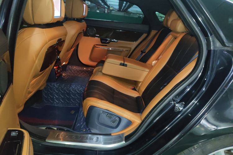 Used Jaguar XJ 2011 XJL 3.0 Panoramic Business Edition Left Rear Seat
