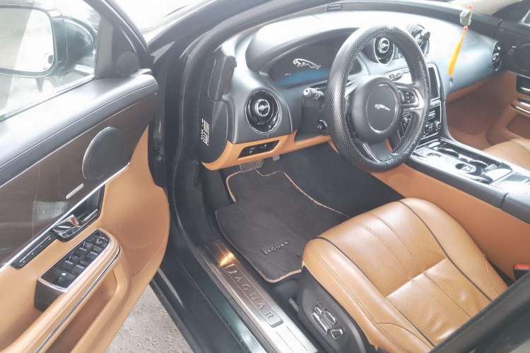 Used Jaguar XJ 2011 XJL 5.0 Flagship Prestige Edition Driver Seat
