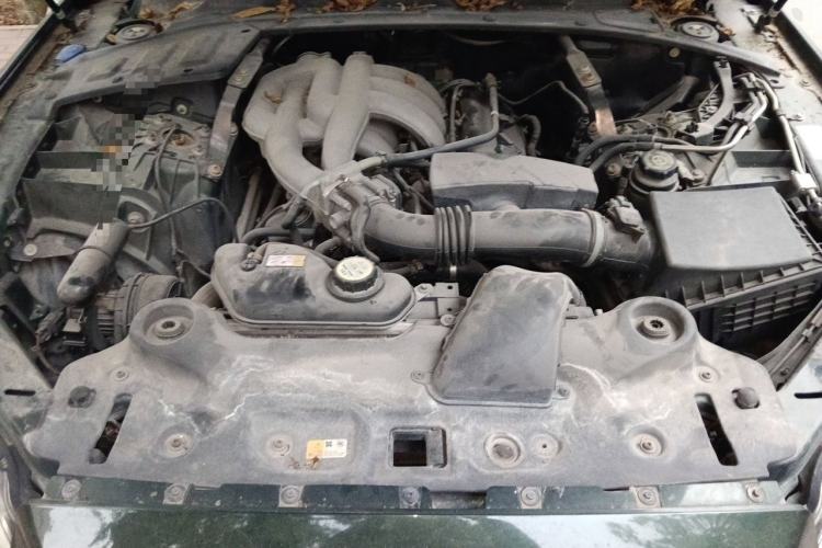 Used Jaguar XJ 2011 XJL 3.0 Panoramic Business Edition Engine Bay