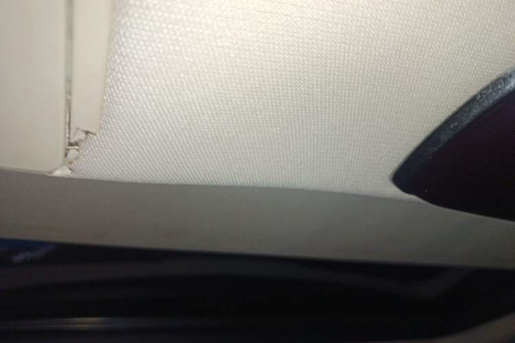 Used Jaguar XJ 2011 XJL 3.0 Panoramic Business Edition Headliner