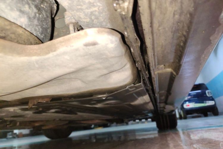 Used Jaguar XJ 2011 XJL 3.0 Panoramic Business Edition Chassis Rear Right