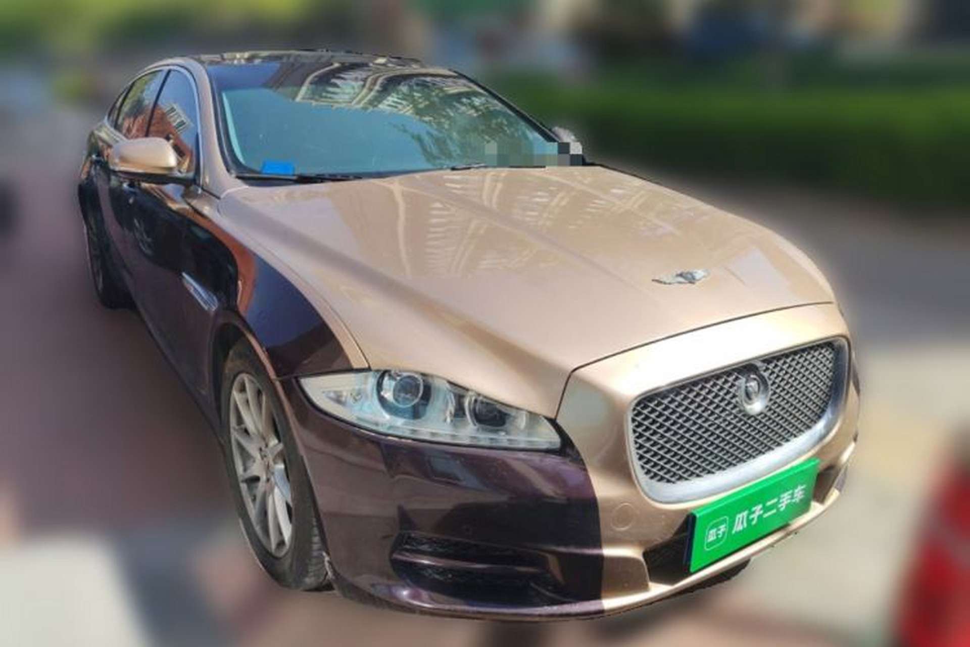 Used Jaguar XJ 2011 XJL 3.0 Panoramic Business Edition Front Right 45 Deg