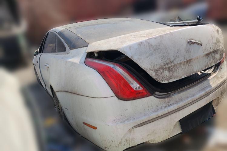 Used Jaguar XJ 2011 XJL 3.0 Panoramic Business Edition Rear Left 45 Deg