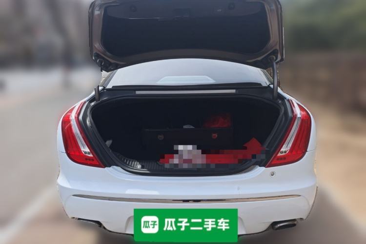 Used Jaguar XJ 2011 XJL 3.0 Panoramic Business Edition Trunk