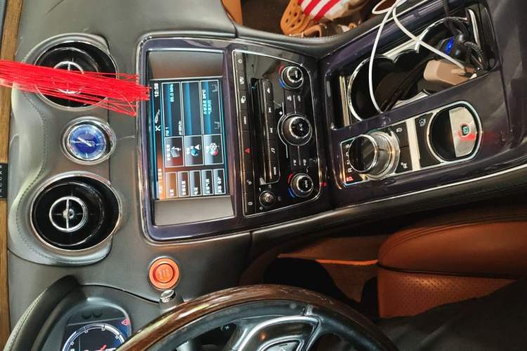 Used Jaguar XJ 2012 XJL 3.0 Flagship Business Edition Audio And AC Panel