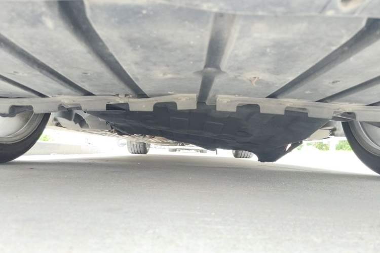 Used Jaguar XJ 2012 XJL 3.0 Panoramic Business Edition Chassis Front