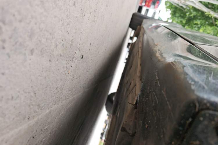 Used Jaguar XJ 2012 XJL 3.0 Panoramic Business Edition Chassis Front Right