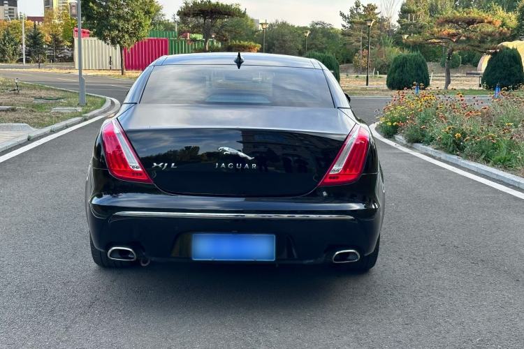 Used Jaguar XJ 2012 XJL 3.0 Panoramic Business Edition Exterior 4