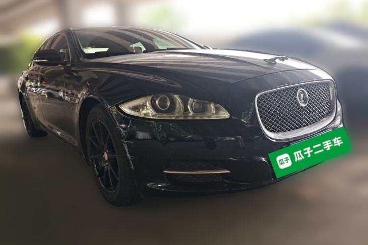 Used Jaguar XJ 2012 XJL 3.0 Flagship Business Edition Front Right 45 Deg
