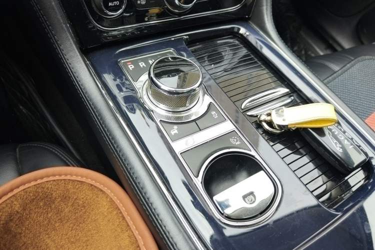 Used Jaguar XJ 2012 XJL 3.0 Panoramic Business Edition Gear Lever