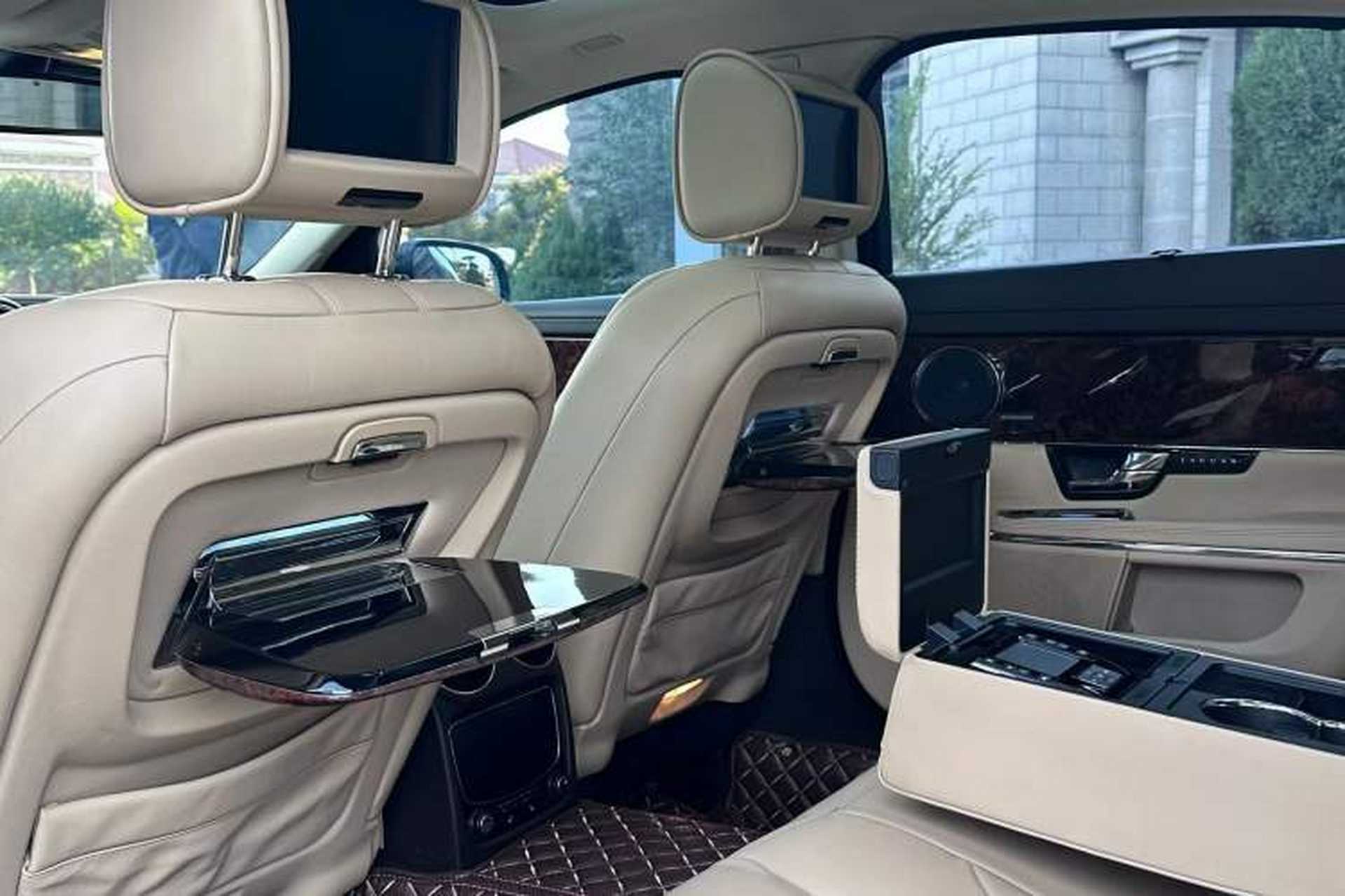 Used Jaguar XJ 2012 XJL 3.0 Panoramic Business Edition Interior 3