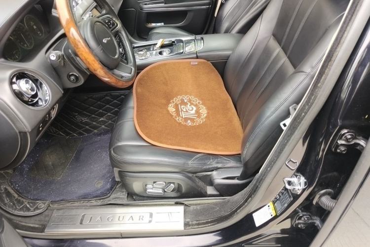 Used Jaguar XJ 2012 XJL 3.0 Panoramic Business Edition Left Front Seat