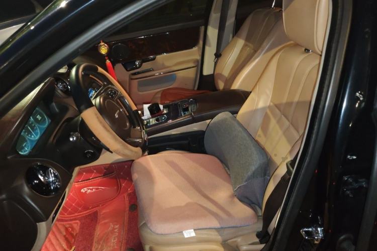Used Jaguar XJ 2012 XJL 3.0 Panoramic Business Edition Left Front Seat