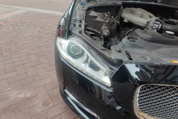 Used Jaguar XJ 2012 XJL 3.0 Flagship Business Edition Right Front Headlight