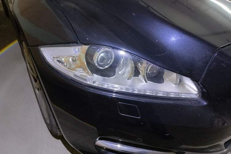 Used Jaguar XJ 2012 XJL 3.0 Flagship Business Edition Right Front Headlight