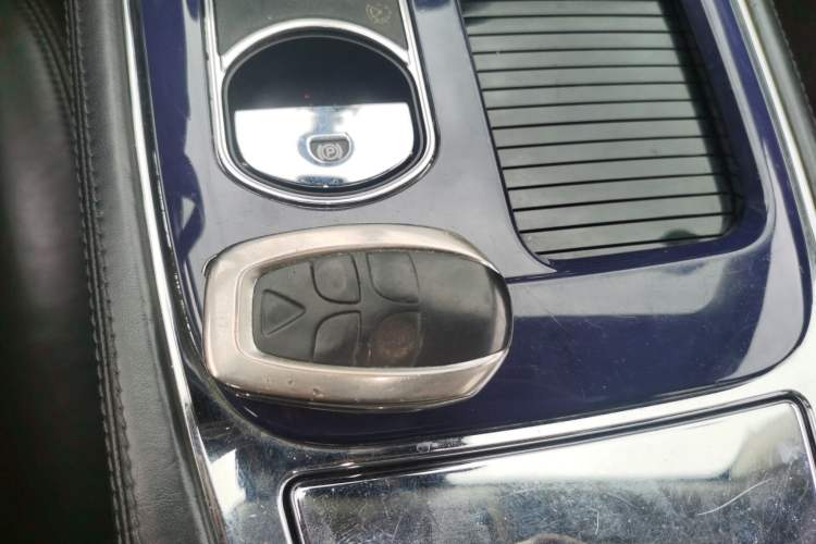 Used Jaguar XJ 2012 XJL 3.0 Panoramic Business Edition Vehicle Key