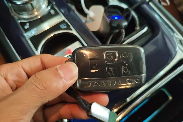Used Jaguar XJ 2012 XJL 3.0 Flagship Business Edition Vehicle Key