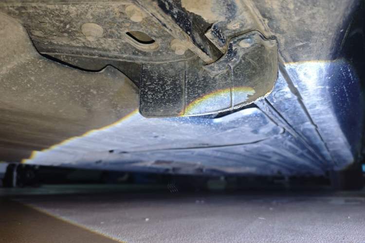 Used Jaguar XJ 2012 XJL 3.0 Panoramic Business Edition Chassis Rear Right