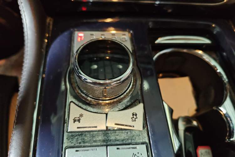 Used Jaguar XJ 2012 XJL 3.0 Panoramic Business Edition Gear Lever